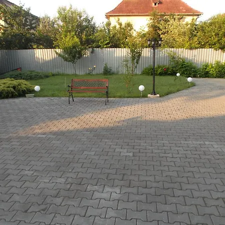Hotel Casa Aurora Turda Esterno foto