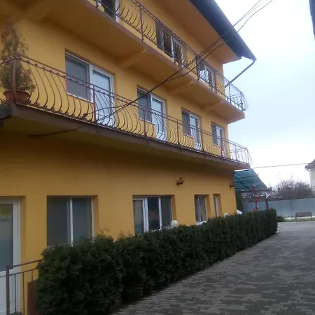 Hotel Casa Aurora Turda Esterno foto